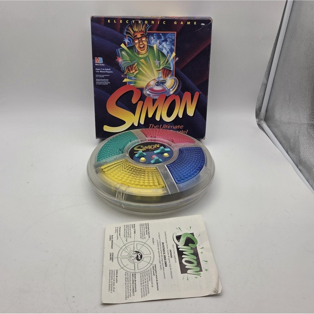 Vtg 1997 Simon Electronic Game Clear Case w/Box & Manual Works READ Description